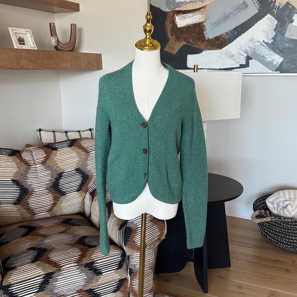 Madewell Haskell Crop Cardigan - Picture 2 of 13